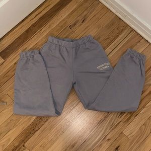 BRANDY MELVILLE SWEATPANTS